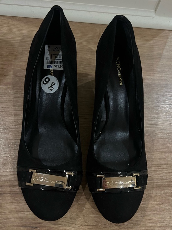 BCBGeneration Shoes - BCBGeneration‎ Black Women's Wedge Heels with Gold Accent size 9 NWT